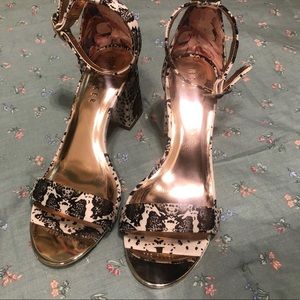 Ted Baker Manyah Sandal